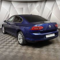 Volkswagen Passat 1.8 AMT, 2019, 117 638 км, с пробегом, цена 1 799 000 руб.